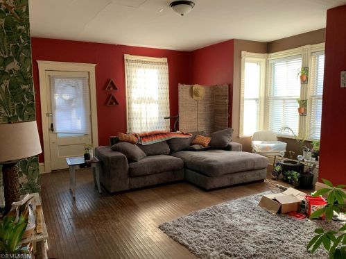 918 1st St, Stillwater MN  55082-5803 exterior