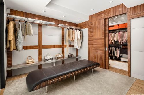 360 Puuikena Dr, Honolulu HI 96821-0025 exterior