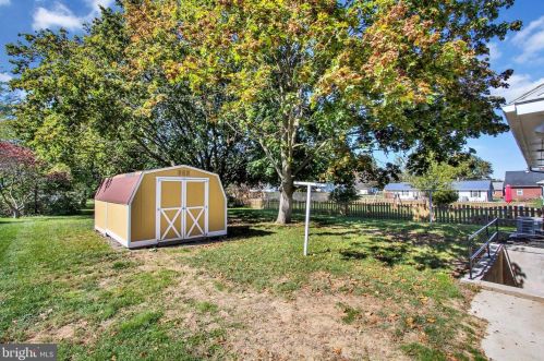 36 Pennsylvania Ave, Littlestown PA exterior