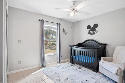 411 8 St, Naples FL 34120-2046 exterior