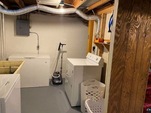 4423 Mcculloch St, Duluth MN 55804-1937 exterior