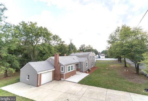 5420 Colfax Ave, Alexandria, VA 22311-1320