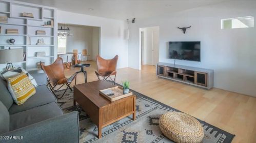 2805 13th Ave, Phoenix AZ 85007-4138 exterior