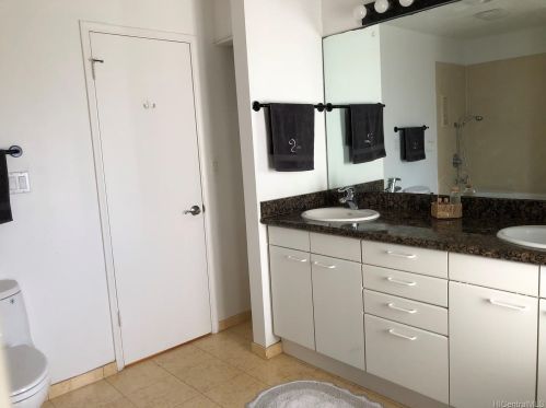 1608 Miller St, Honolulu HI 96813-1870 exterior