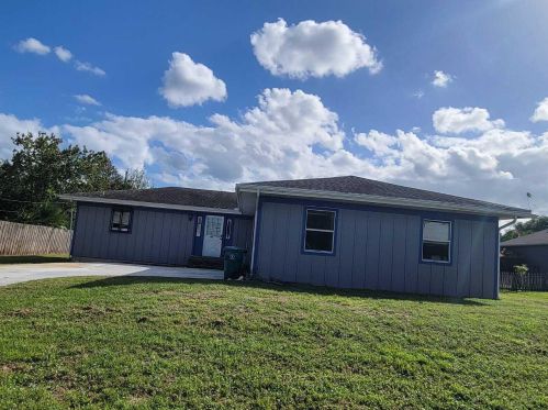 1298 Parma Ave, Fort Pierce, FL 34953-2205