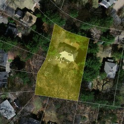 135 Neshobe Rd, Newton MA 02468-1348 aerial view