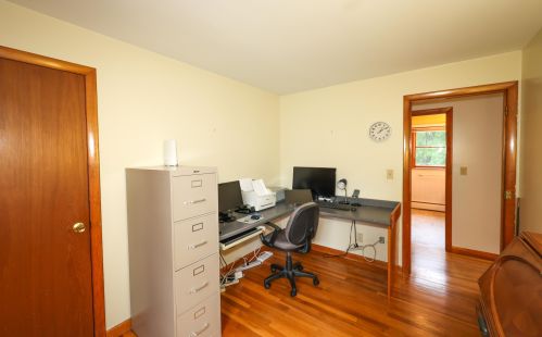 494 Mtn Rd, Concord NH 03301-6902 exterior