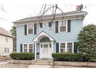 531 Palace St, Aurora IL  60506-3015 exterior