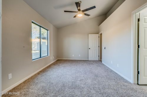10455 Bridgestone Pl, Tucson AZ 85730-5001 exterior