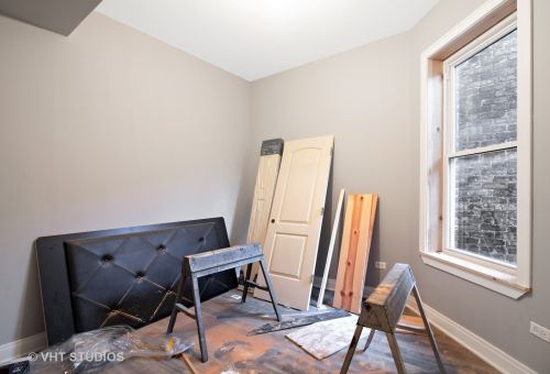 1637 Hamlin Ave, Chicago IL 60655-3914 exterior