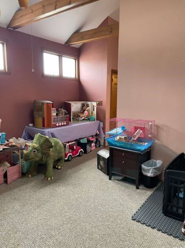 32 Albermarle Ave, Babylon NY 11704-8002 exterior