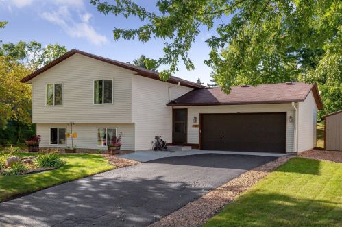 15127 Dunbar Blvd, Saint Paul MN 55124-6840 exterior