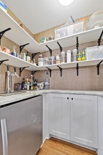 1856 Colland Dr, Atlanta GA 30318-2604 exterior