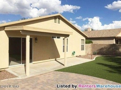 9470 Burnett St, Tucson AZ 85730-2963 exterior