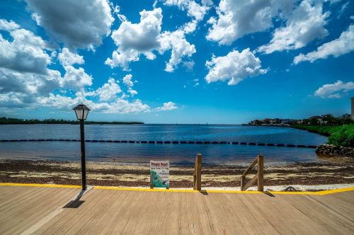 4650 Bay Blvd, Port Richey FL  34668-6199 exterior