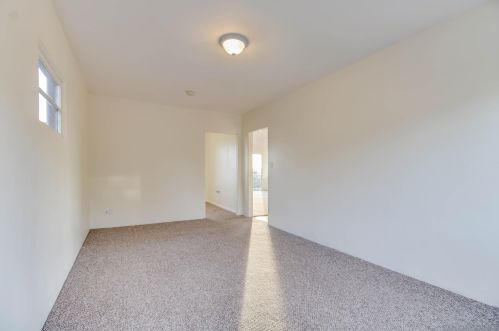 1917 California St, San Diego CA 92110-2113 exterior