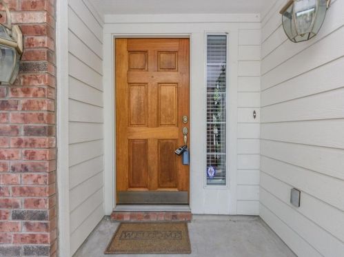 16513 Castletroy Dr, Austin TX  78717-5524 exterior