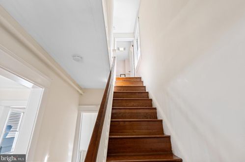 911 45 Pl, Washington DC 20019-3717 exterior