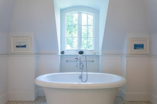 652 Cumberland Cir, Atlanta GA 30306-3203 exterior