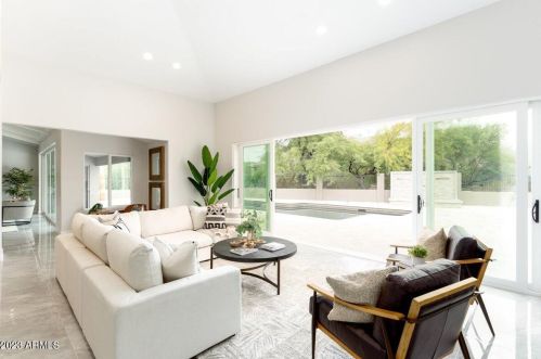 5801 30th St, Phoenix AZ  85016-2401 exterior