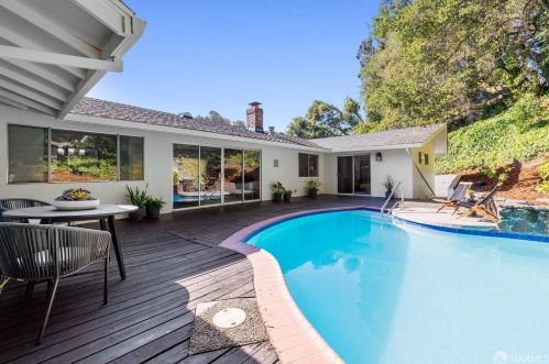 1306 Murchison Dr, Millbrae CA 94030-3026 exterior