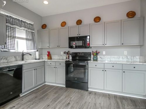 9780 Lindale Trace Blvd, Fort Pierce FL  34987-2411 exterior