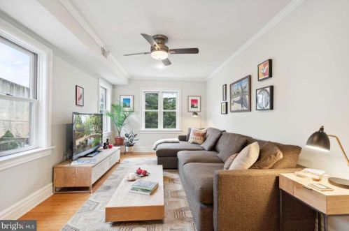 769 24 St, Philadelphia PA 19130-2539 exterior