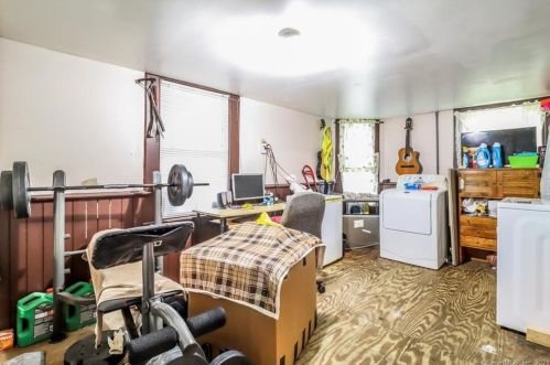 167 Caroline St, Derby CT 06418-1940 exterior