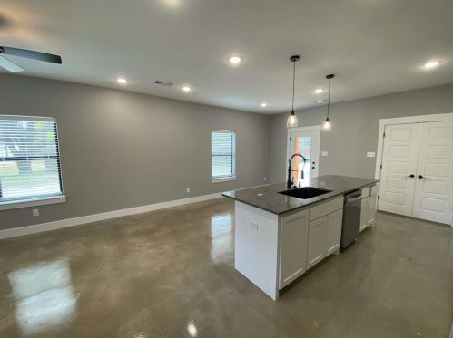 738 Sears St, Denison TX  75021-2744 exterior