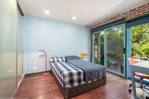 5428 Ellis Ave, Chicago IL  60615-5008 exterior