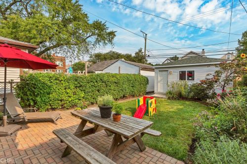 3430 Shakespeare Ave, Chicago IL 60647-3917 exterior