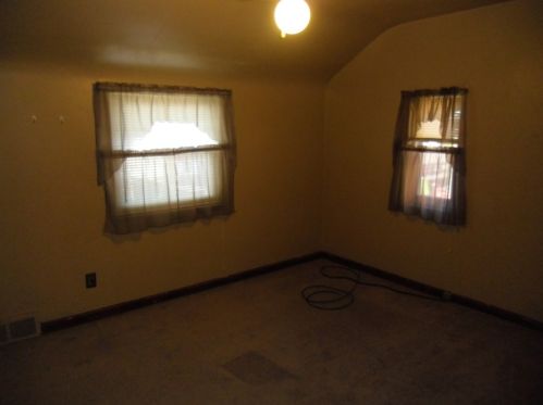 1555 Reamer St, Pittsburgh PA 15226-1932 exterior