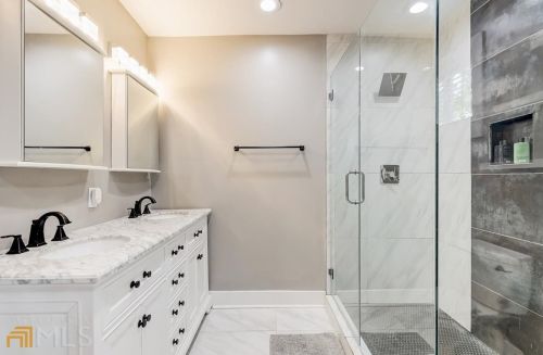 1206 Martin Luther King Jr Dr, Atlanta GA  30314-2502 exterior