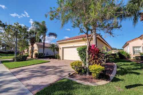 342 Breezy Point Loop, Fort Pierce FL  34986-2669 exterior