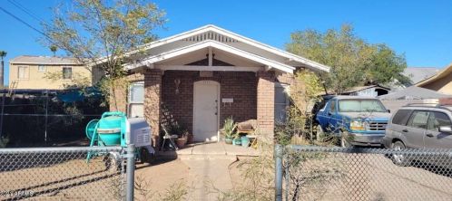 1126 Diamond St, Phoenix, AZ 85006-2745