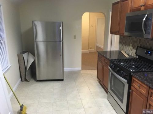 186 May St, Paterson NJ 07506-2637 exterior