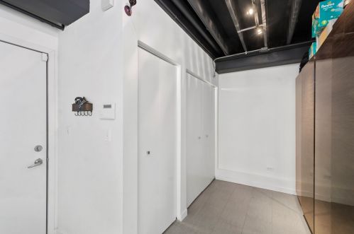 1715 Newberry Ave, Chicago IL 60608-2333 exterior