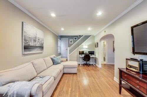 5337 Nashville Ave, Chicago IL 60638-1217 exterior