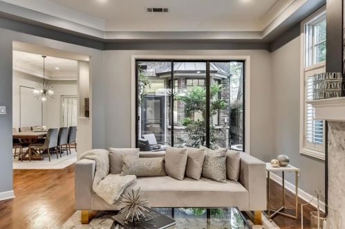 2925 Bookhout St, Dallas TX  75201-1101 exterior