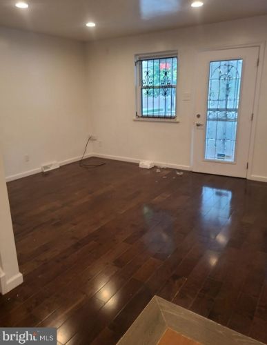 1223 Diamond St, Philadelphia PA  19122-1117 exterior