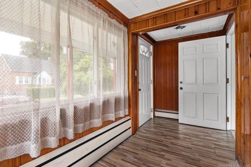 23 Lyme St, Windsor, CT 06095-4446