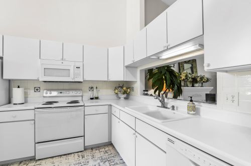 6392 Long Ky Ln, Boynton Beach FL 33472-2374 exterior