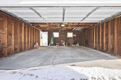 6133 Rosedale Ave, Chicago IL 60646-5345 exterior