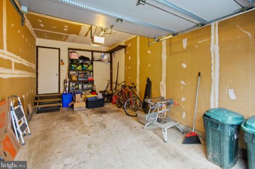 1653 Hugo Cir, Silver Spring MD  20906-5922 exterior