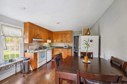 305 Francis St, New Britain CT  06053-3057 exterior