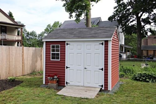 10 Pleasant St, Saugus MA  01906-2133 exterior