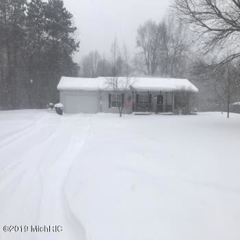 4302 5th St, Kalamazoo, MI 49009-9440