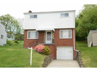 660 Brinwood Ave, Pittsburgh PA  15227-3937 exterior