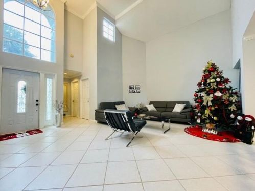 9422 Aegean Dr, Boca Raton, FL 33496-6683