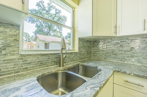 1735 Comanche Ave, Tampa FL 33634-5043 exterior